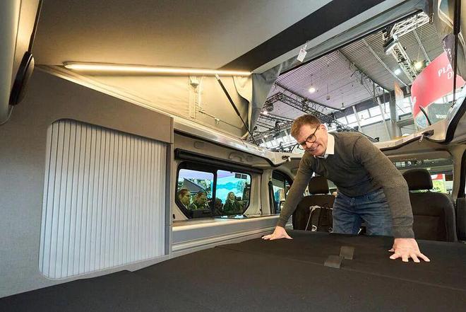 人带升顶！日产Primastar露营车开元棋牌网站叫板大众加利福尼亚！可睡4